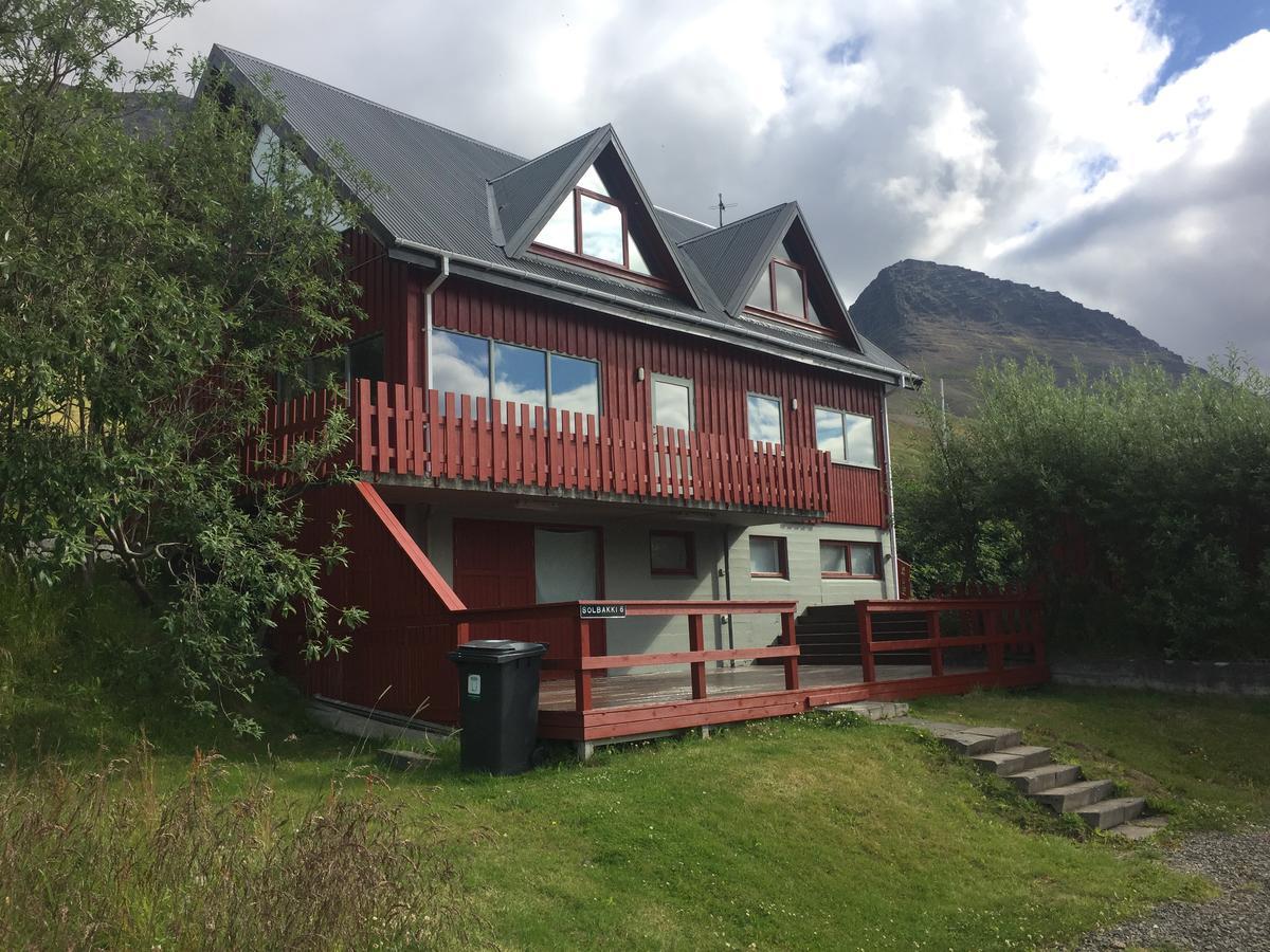 Solbakki Pension Flateyri Buitenkant foto